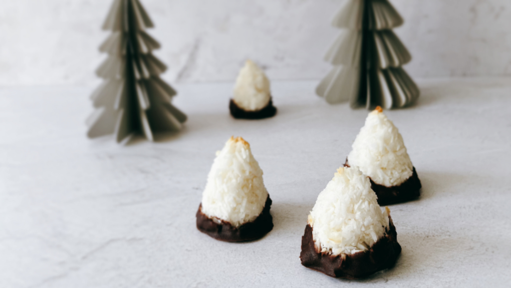 Datteln Vanillekipferl Lebkuchen Früchtelebkuchen Apfelbrot Rezept Rumkugeln ohne Zucker zuckerfrei Datteln Schokolade Dattelbaer Makri wildkitchen Anna Nicklaus Gmünd Kärnten Kochkurs Backen Backkurs